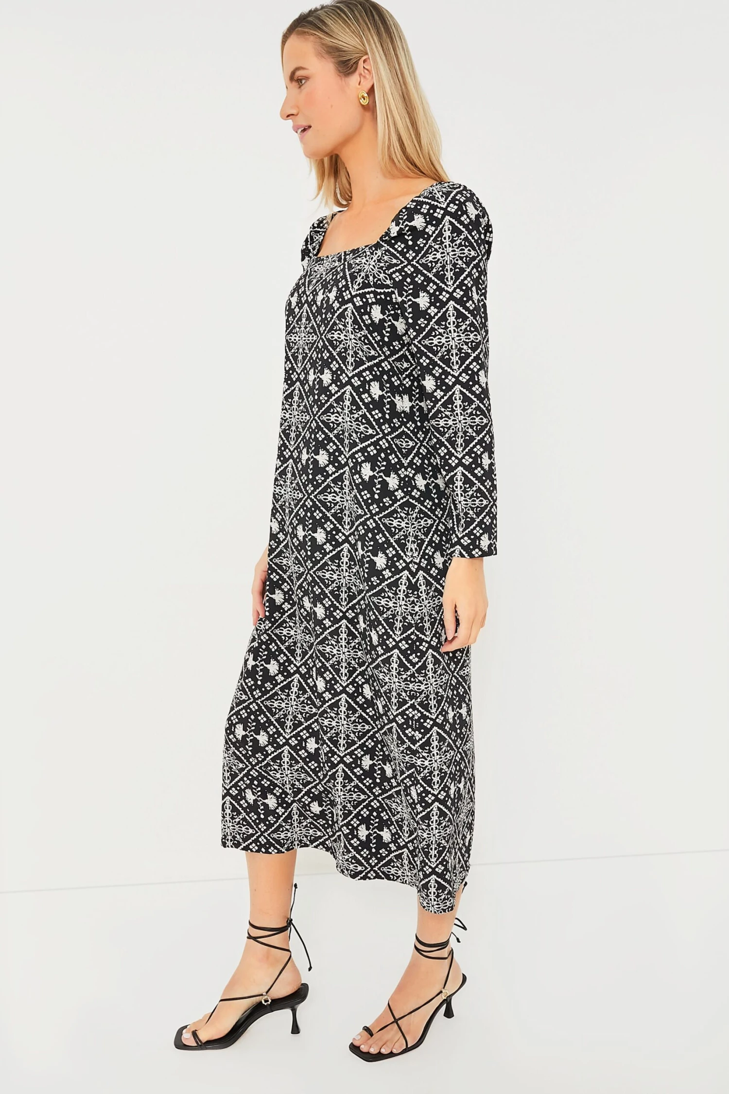 Square Neck Sabrina Midi Dress - Image 3