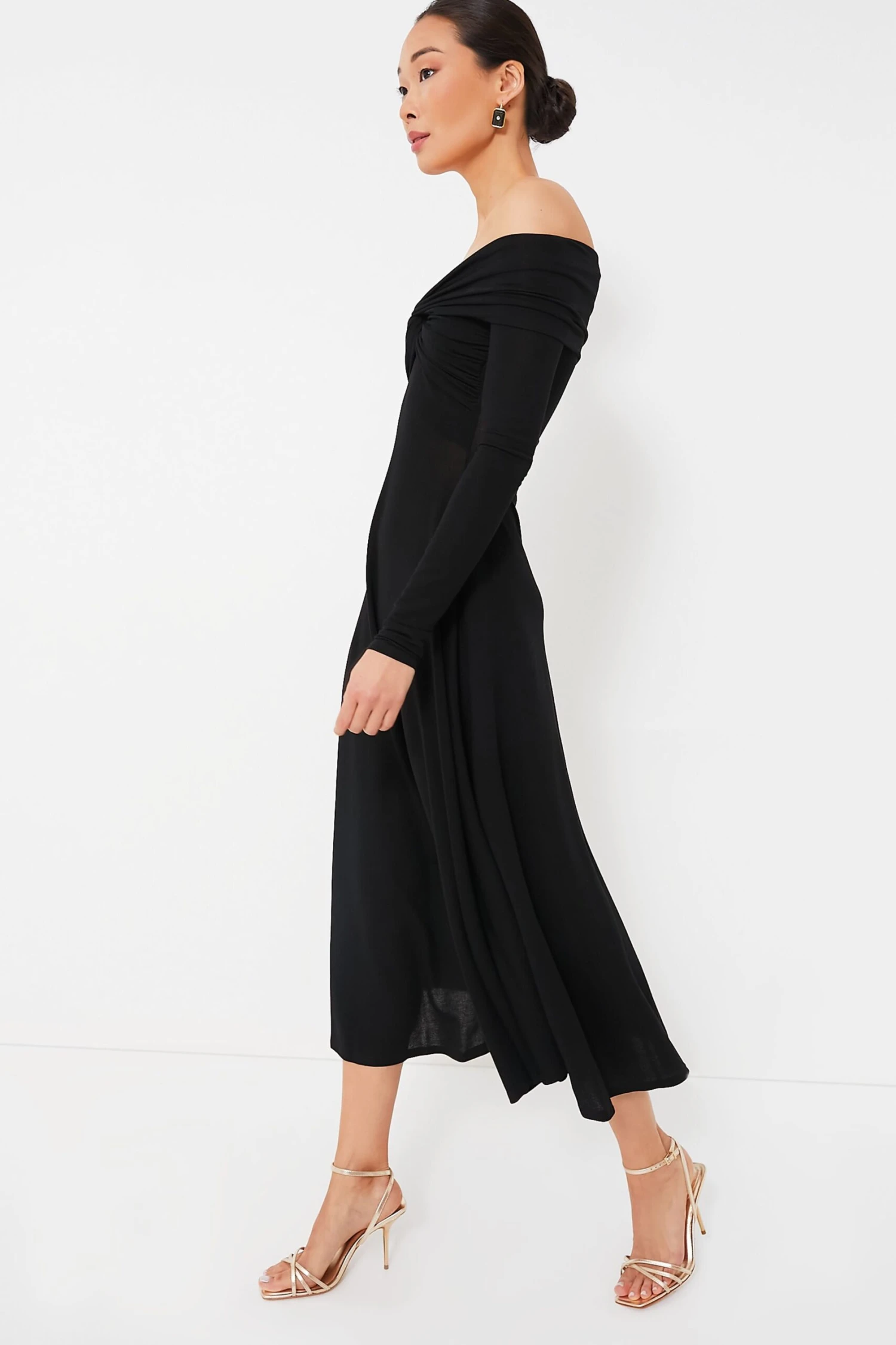 Black Off The Shoulder Maxi Dress - Image 3