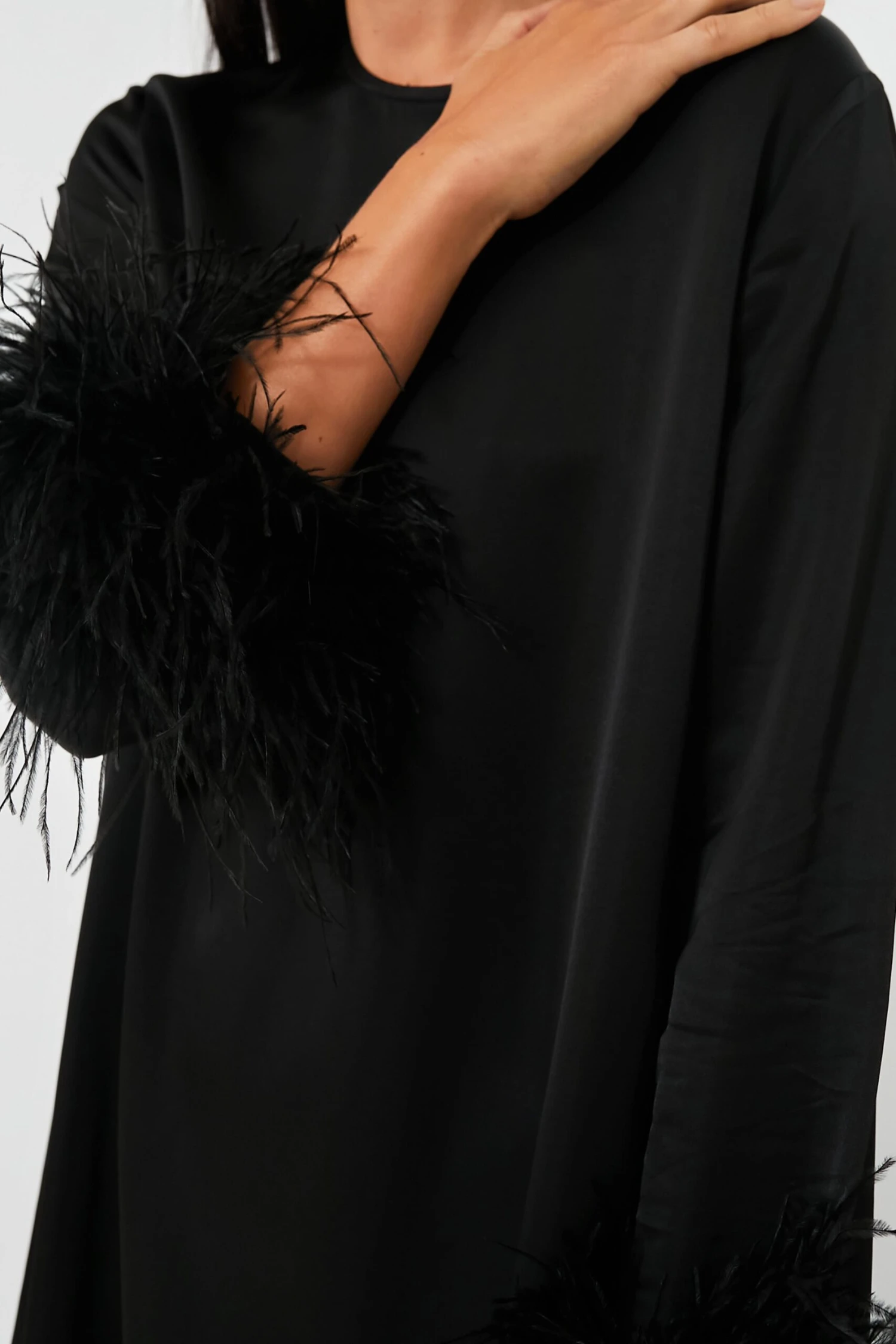 Black Suzi Maxi Dress With Detachable Feathers - Image 4