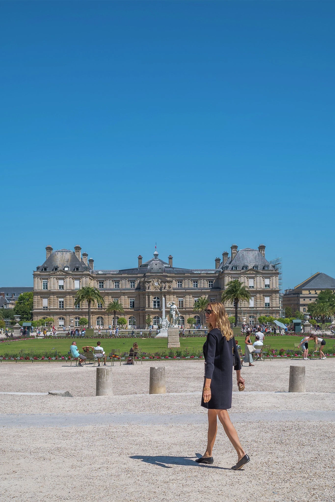 Black Francoise Mod Mini Dress - Image 10