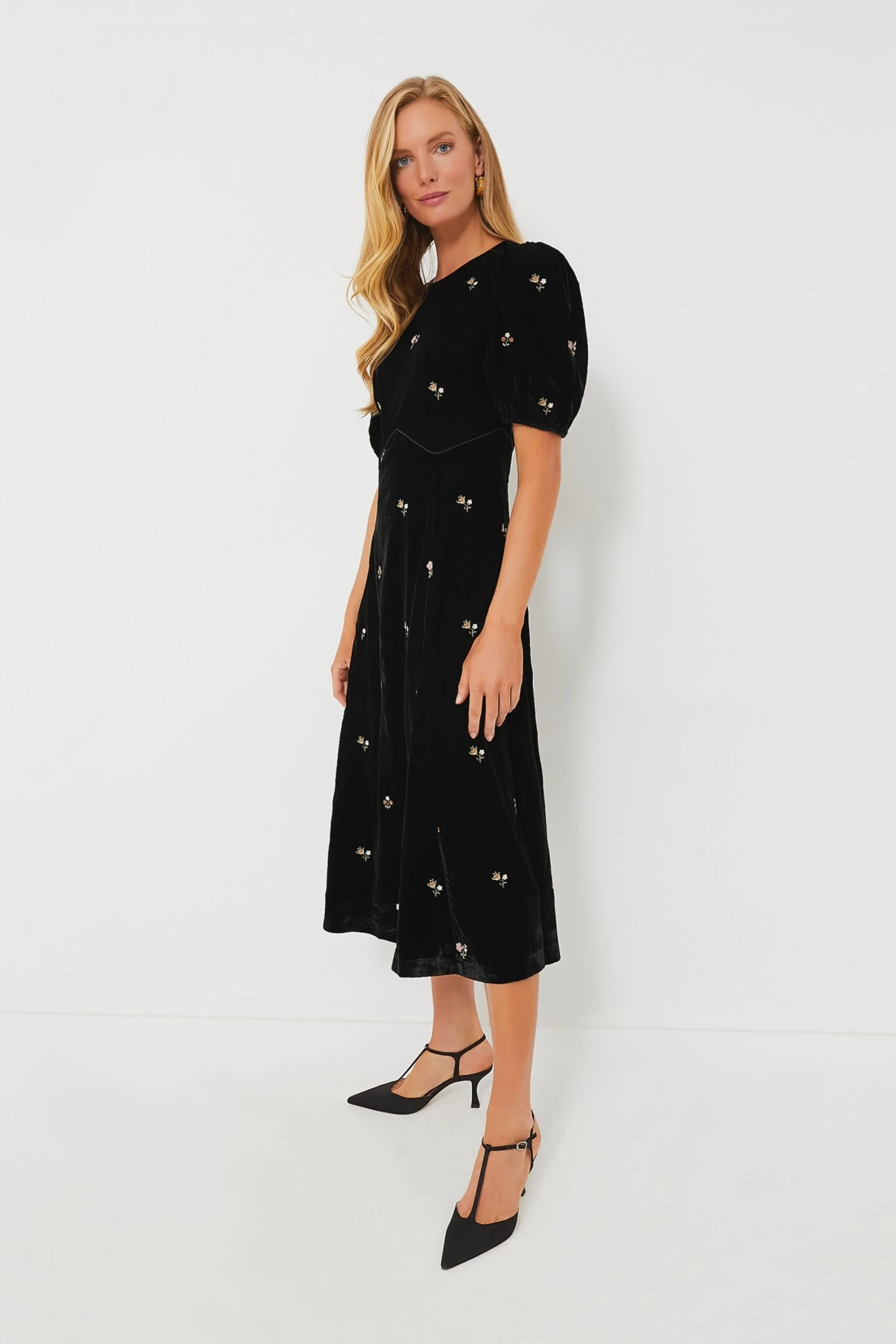 Black Rubina Embroidery Puff Sleeve Midi Dress - Image 3