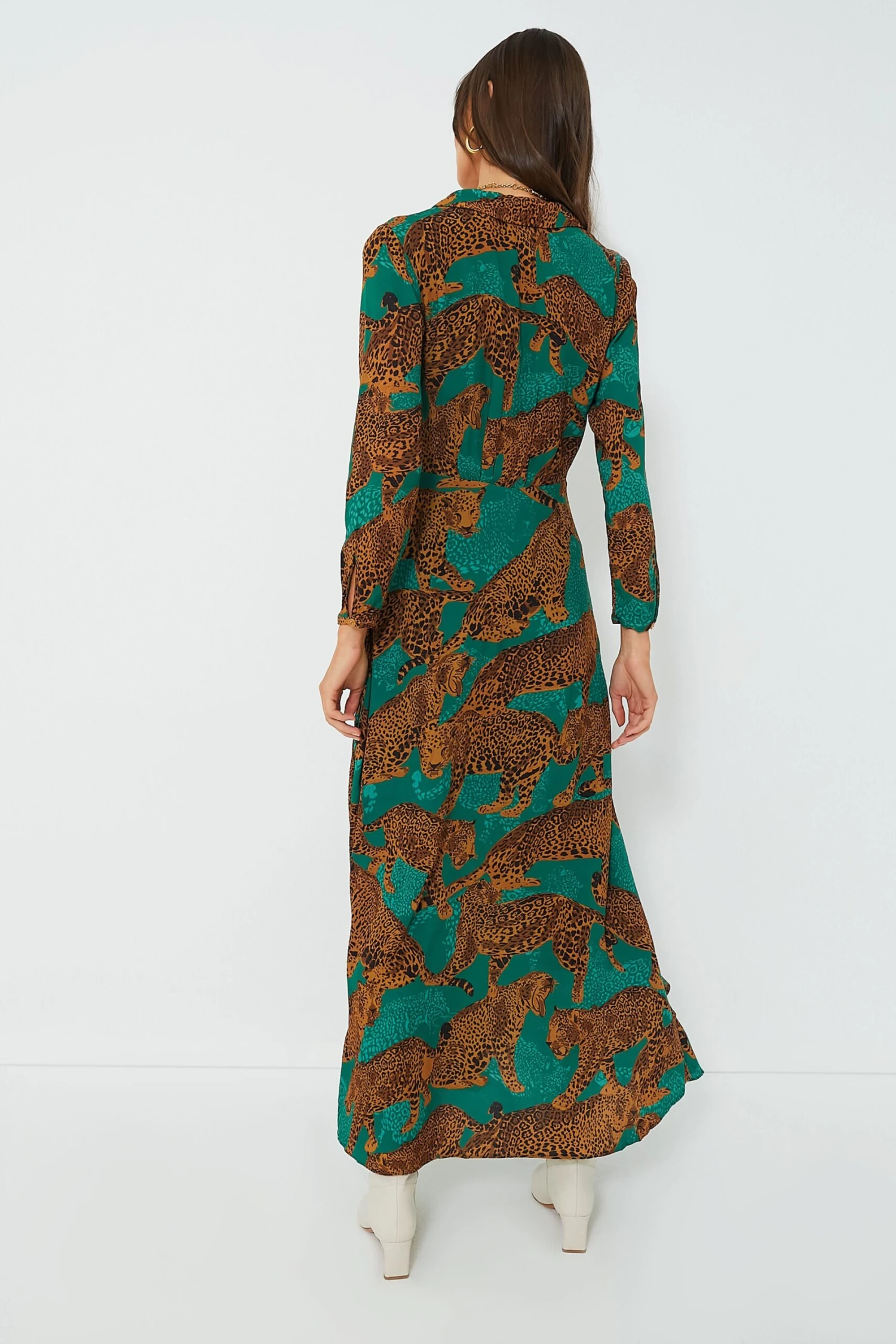 Farm Rio Artsy Leopards Green Long Sleeve V Neckline Maxi Dress - Image 4