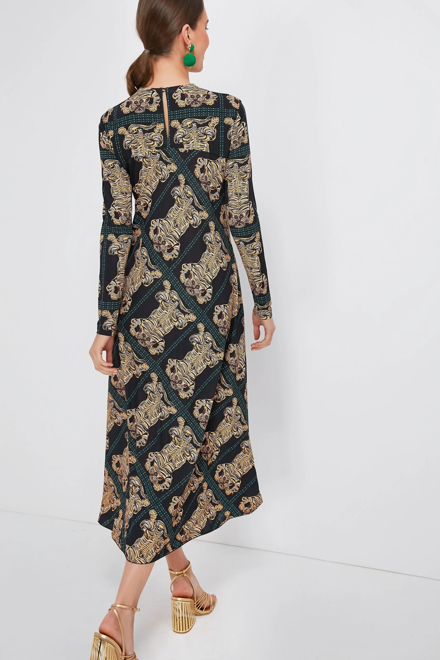 Tiger Tiles Black Drifter Dress - Image 4