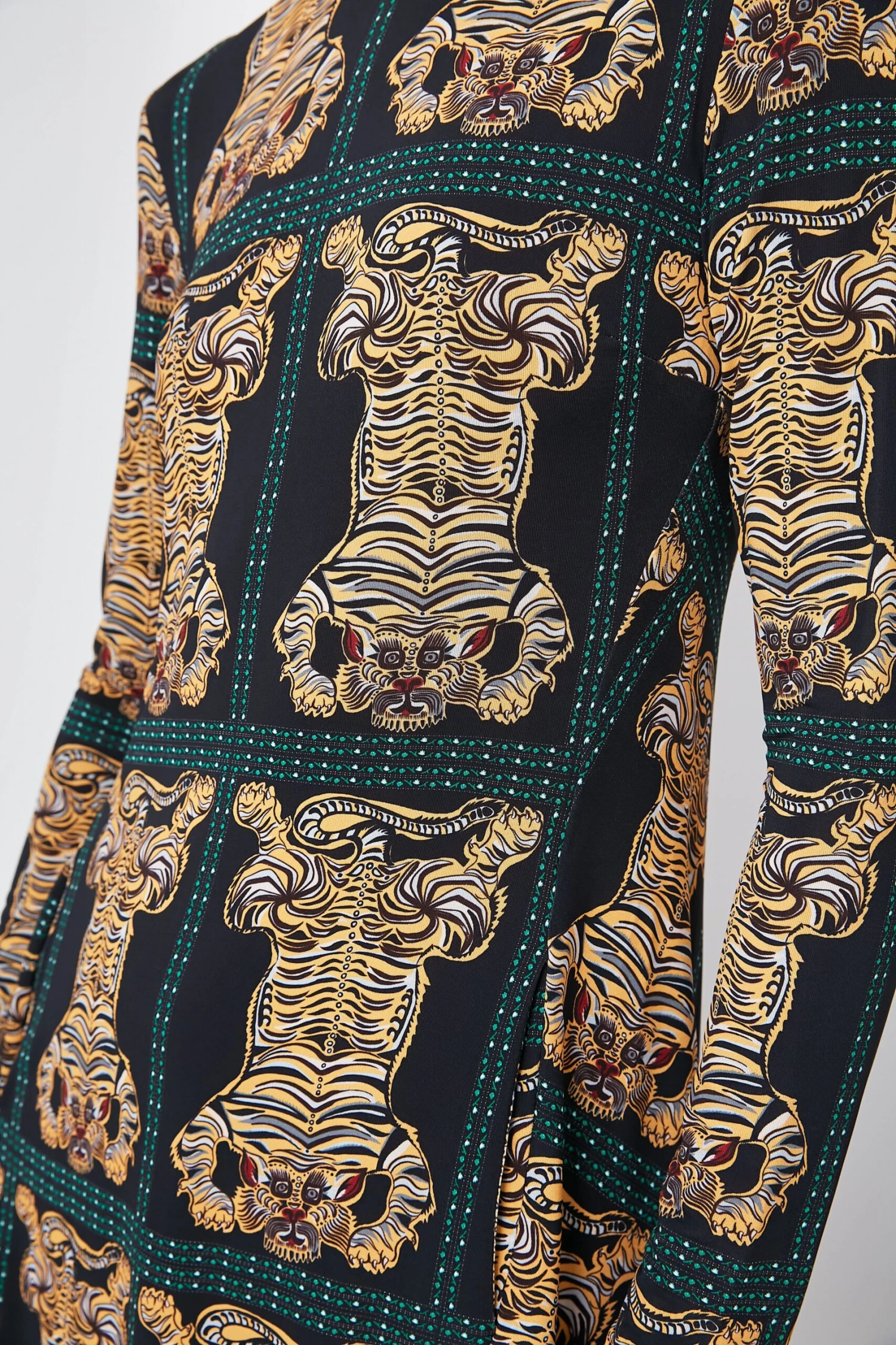 Tiger Tiles Black Drifter Dress - Image 5