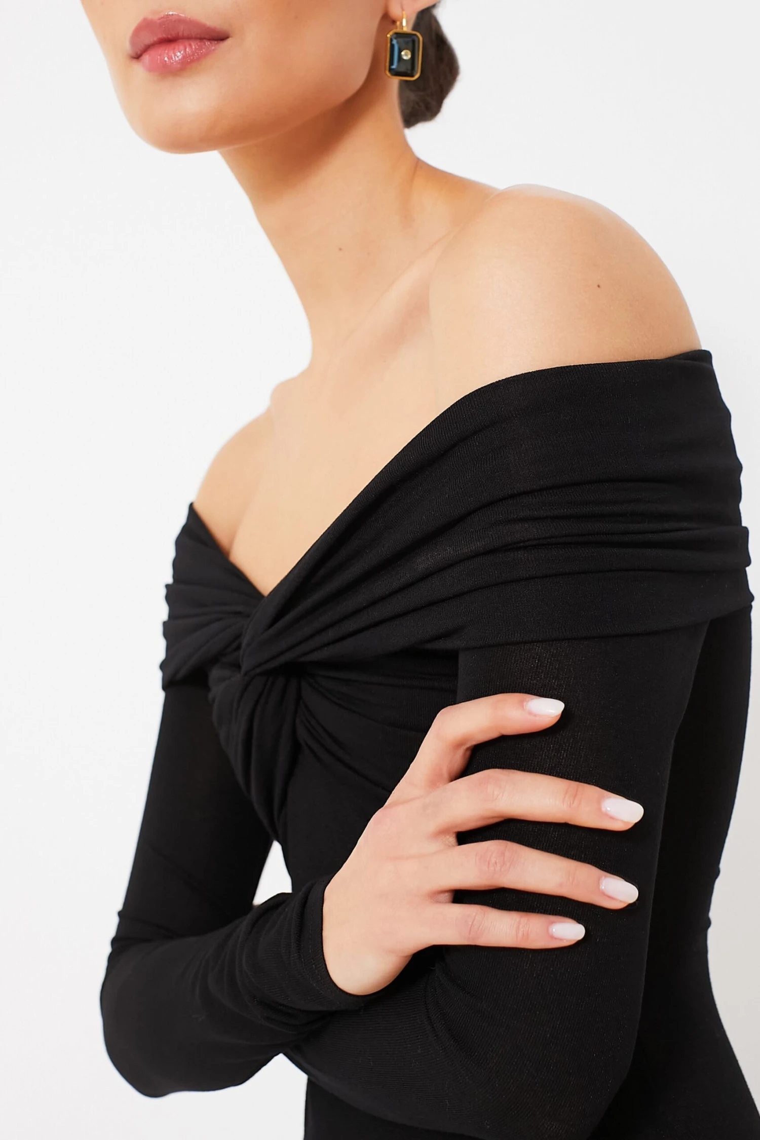 Black Off The Shoulder Maxi Dress - Image 5